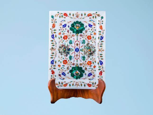 two-big-green-flower-designed-marble-tray